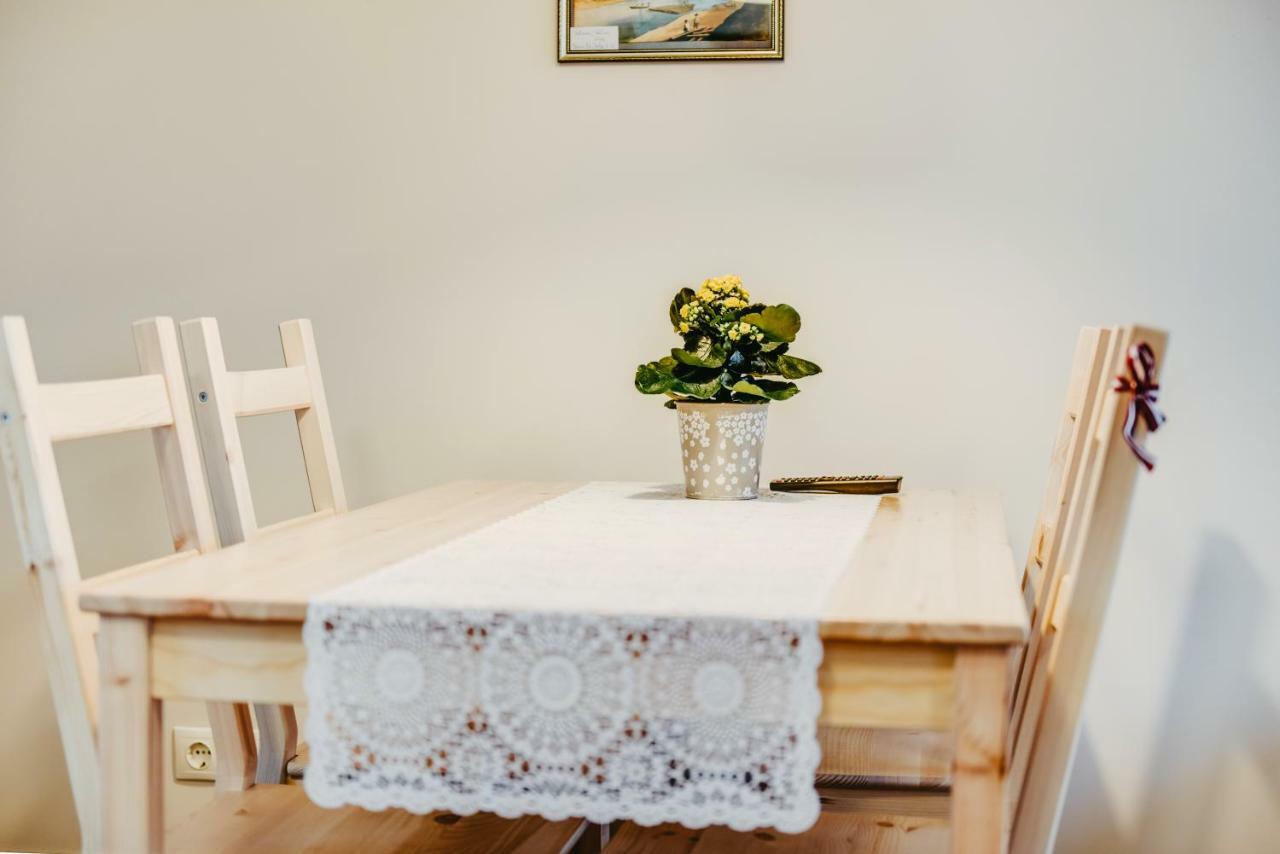 Bestes Apartamenti Koceni エクステリア 写真