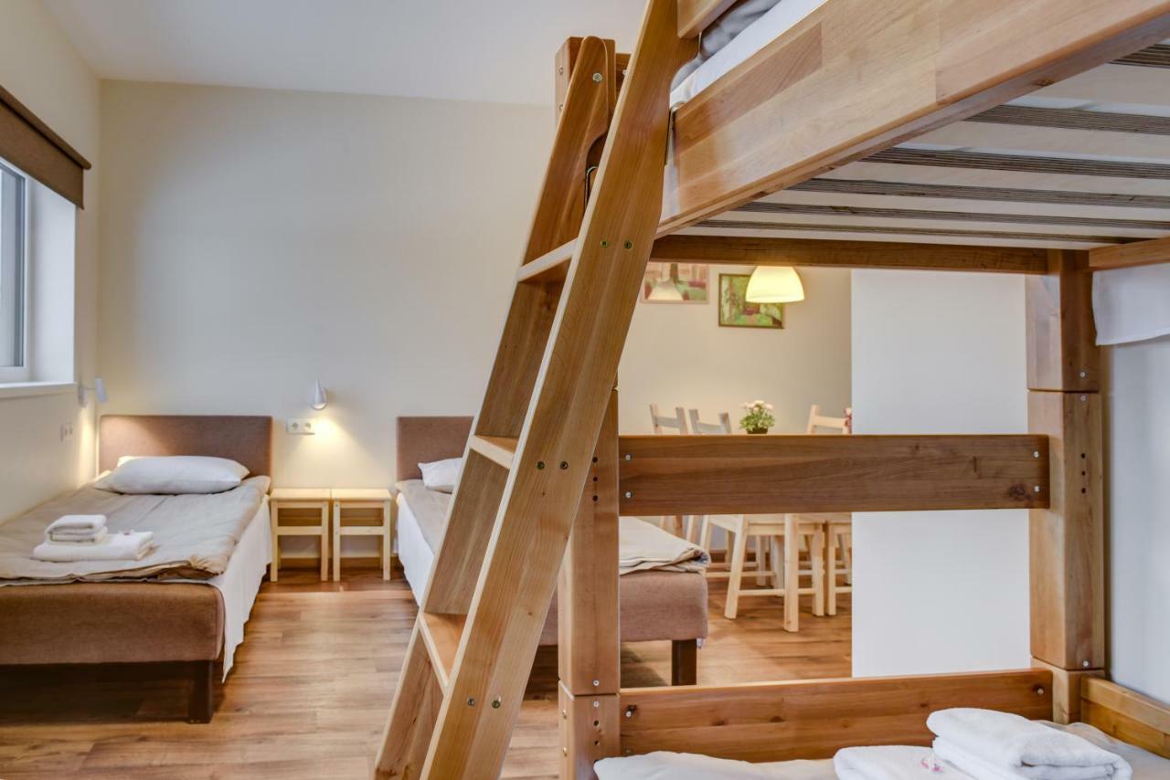 Bestes Apartamenti Koceni エクステリア 写真