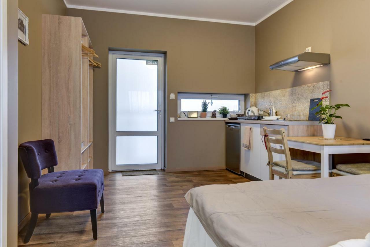 Bestes Apartamenti Koceni エクステリア 写真